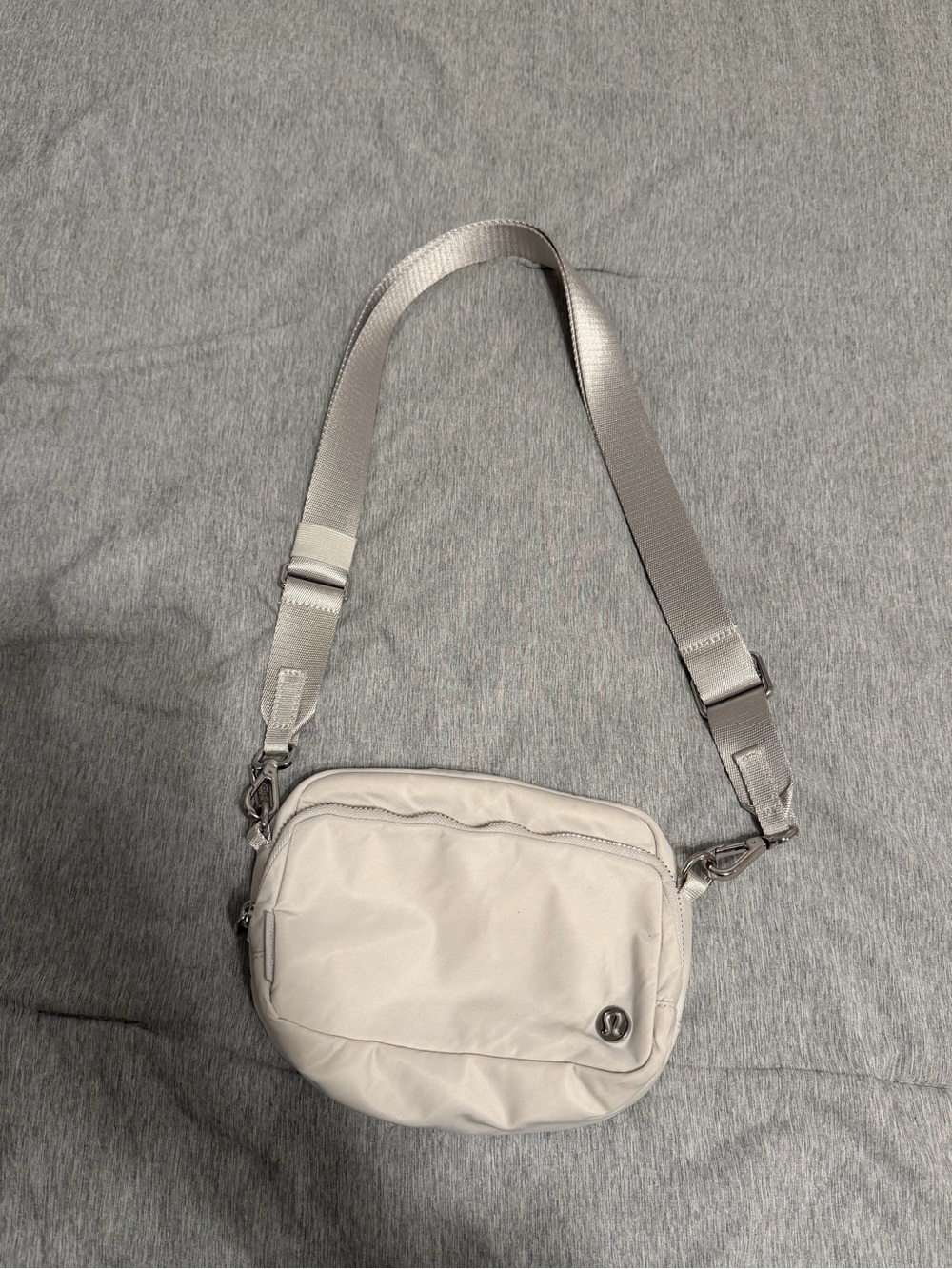 lululemon athletica light bone crossbody bag